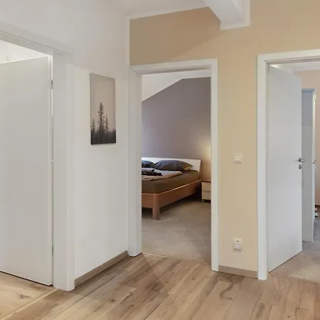 Modernes 100m2 Apartment Wustermark